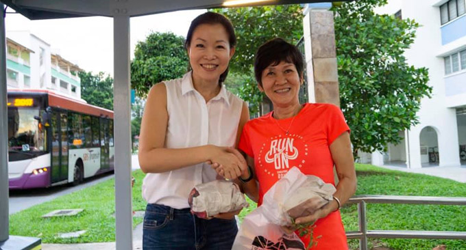 Mango Giveaway with Ms Cheng Li Hui