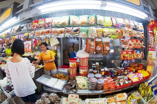 All kinds of food at the neighborhood wet market